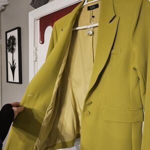 AKIRA Vibrant Charteuse Blazer, Large